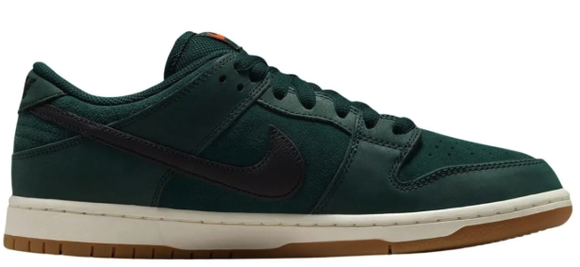 Nike SB - Dunk Low Pro Shoes | Deep Fir Black