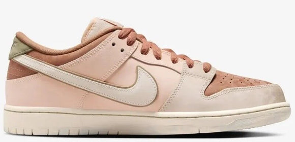 Nike SB - Dunk Low Pro Premium Shoes | Amber Guava Ice (Trocadero Gardens)