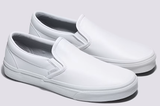 Vans - Classic Slip-On Shoes | True White (Classic Tumble)