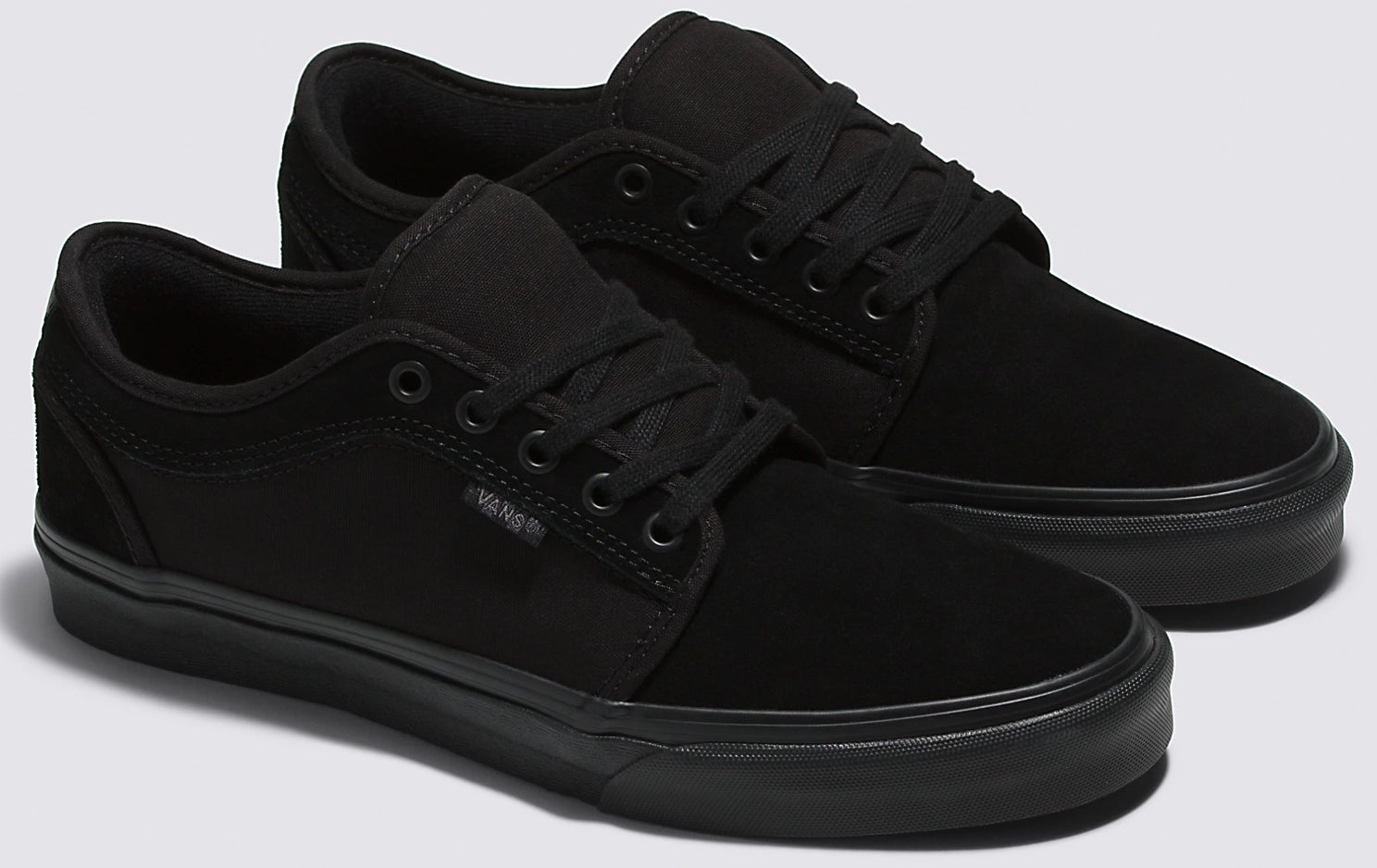 Vans - Skate Chukka Low Shoes | Blackout – Plusskateshop.com Vans - Skate Chukka Low Shoes | Blackout – Plusskateshop.com