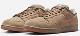 Nike SB - Dunk Low Pro B Shoes | Parachute Gum