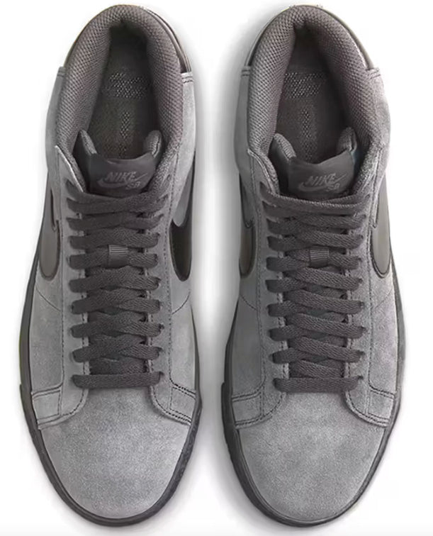 Nike SB - Blazer Mid Shoes | Anthracite Black