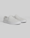 War Saw - Stranger Slip-On Shoes | White White (Suede)