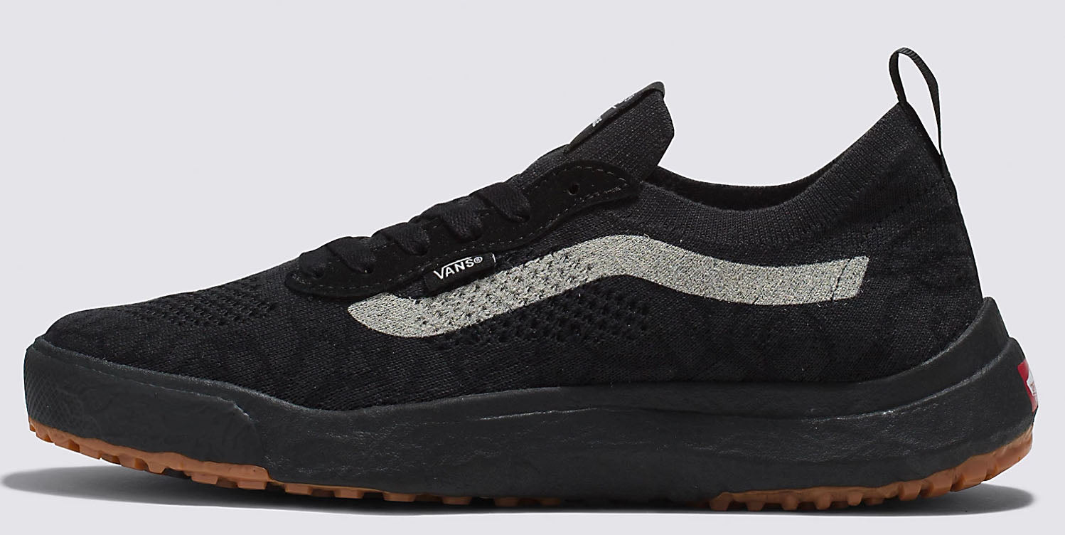 Vans - UltraRange VR3 Shoes | Black Pirate Black – Plusskateshop.com