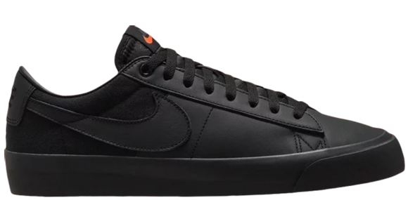 Nike SB - Blazer Low Pro GT ISO Shoes | Black Black