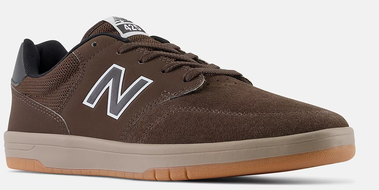 New balance 2025 numeric 42 shoes