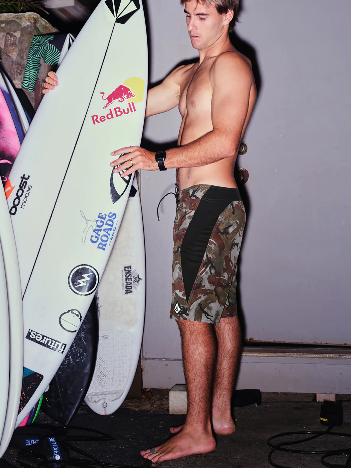激安‼️サイズL SURF VITALS JACK ROBINSON Volcom Mens Boardshorts Surf Vitals Jack Robinson Mod-Tech