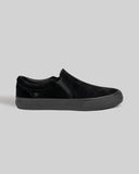 War Saw - Stranger Slip-On Shoes | Black Black (Suede)