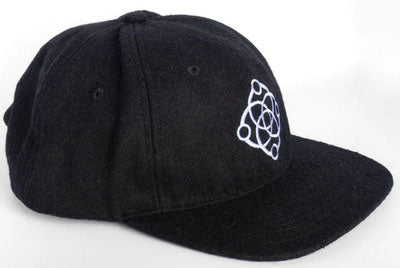 Satori - Link Embroidery Snapback Hat | Black