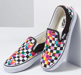 Vans - Classic Slip-On Shoes | Black (Floral Checkerboard)
